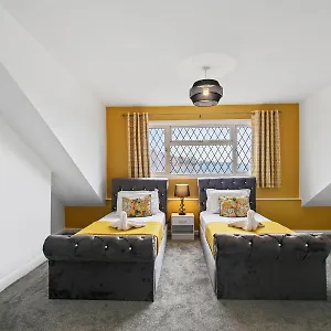  Holiday home In Woodhouse, Leeds